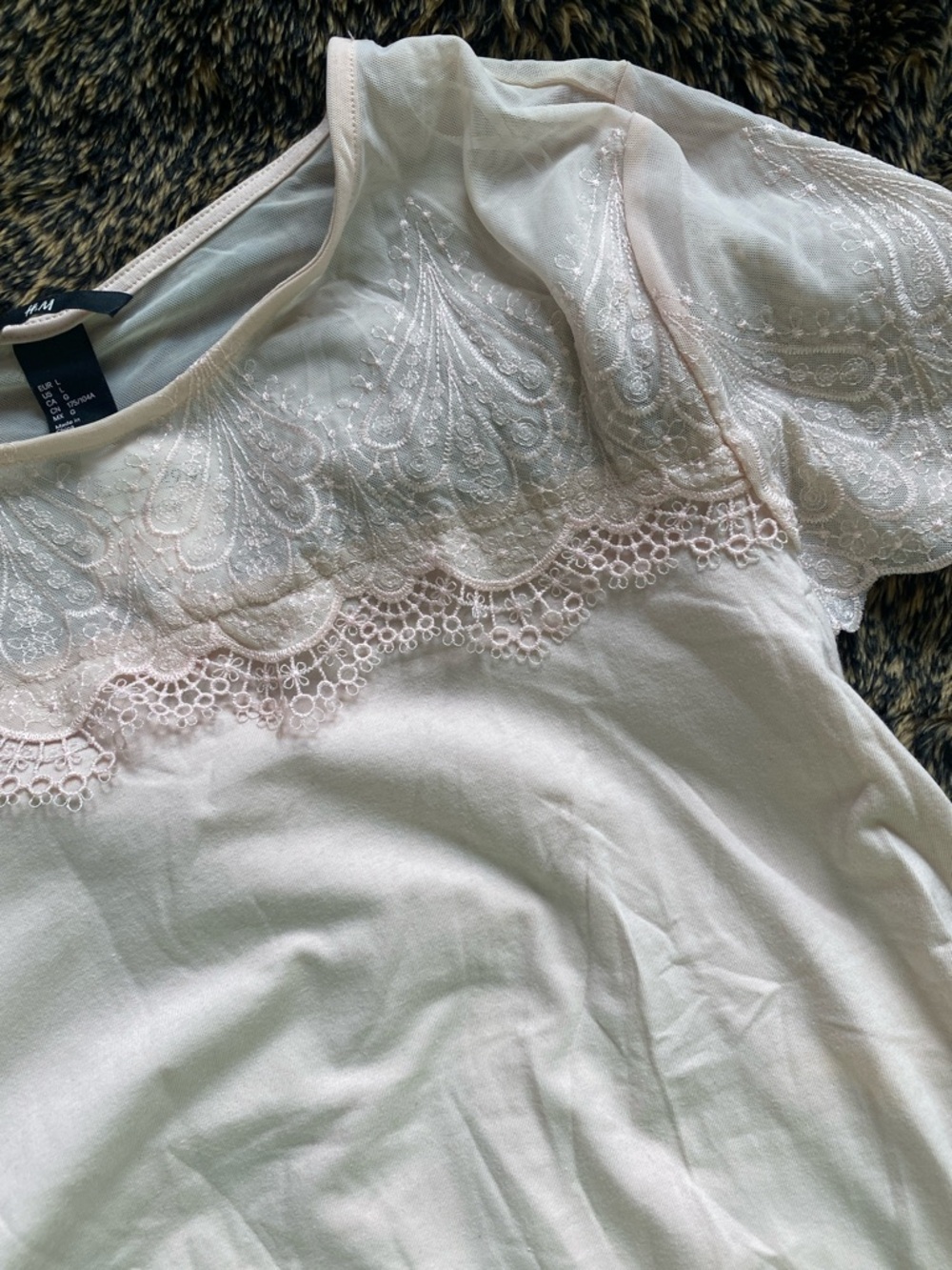 H&M Lace Yoke Camisole tee - Light Pink